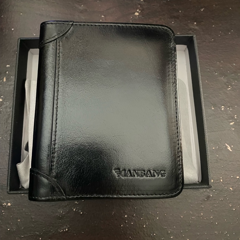 Tall Bi fold Mens wallet